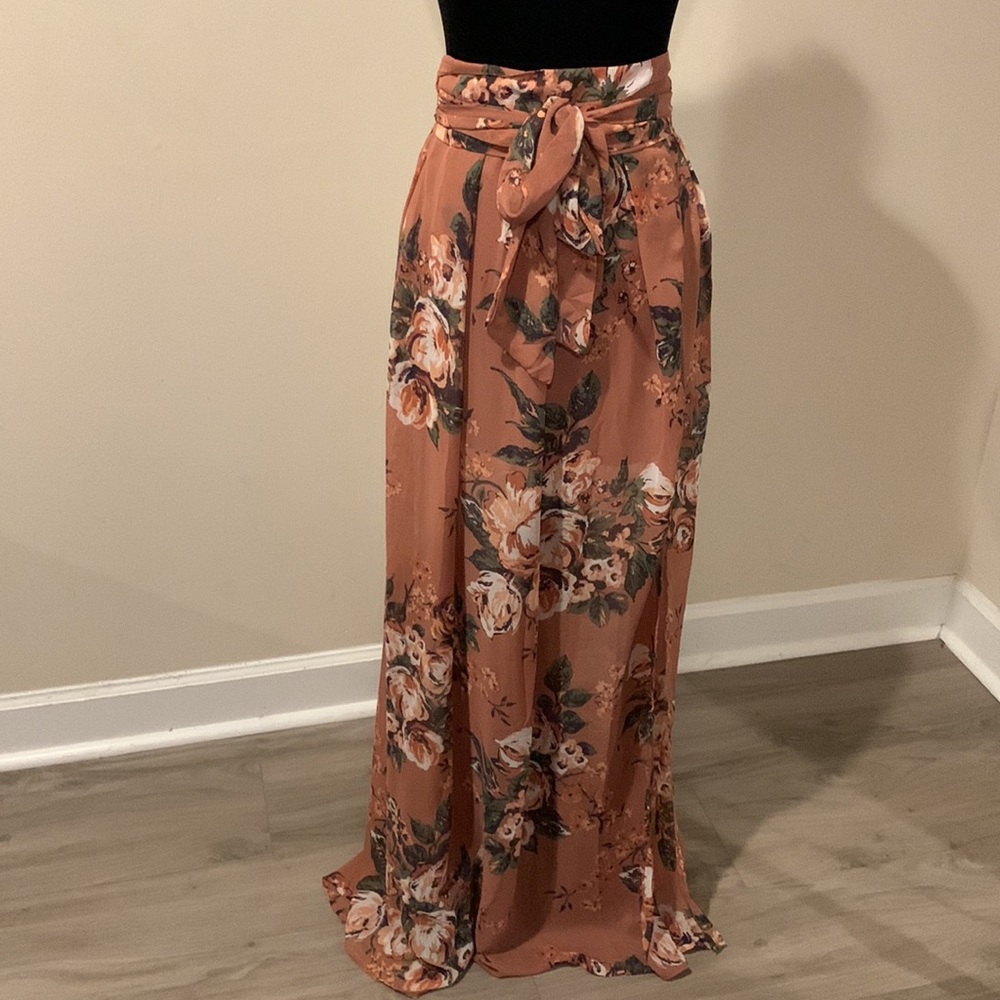 2 Piece Set - Picture 4 of 10